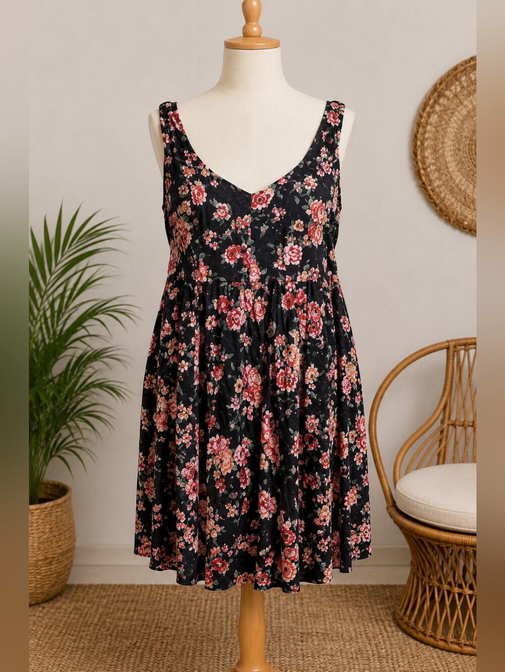 Torrid Size 4 4X Black Floral Fit Flare Dress Red Pink Rose Sleeveless Midi
